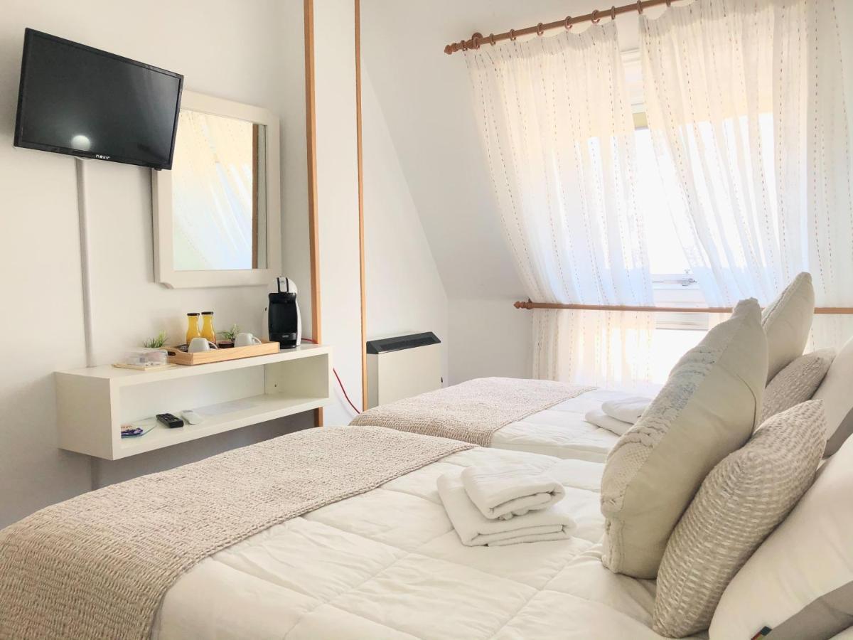Pension As Burgas Caldas De Reis Exterior photo